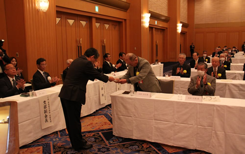 電気記念日式典